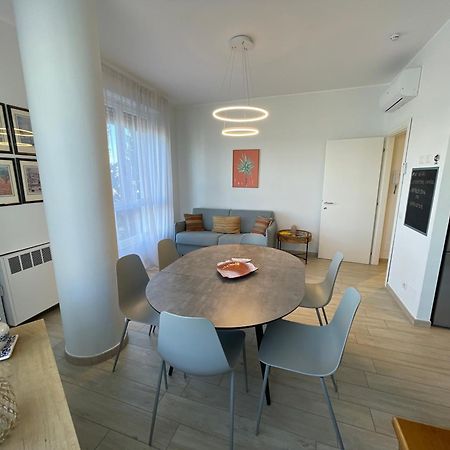 Ferienwohnung Caprice 2.0 Peschiera del Garda Exterior foto