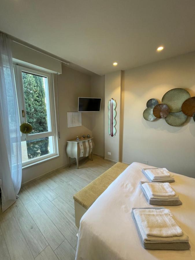 Ferienwohnung Caprice 2.0 Peschiera del Garda Exterior foto