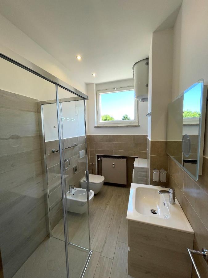 Ferienwohnung Caprice 2.0 Peschiera del Garda Exterior foto