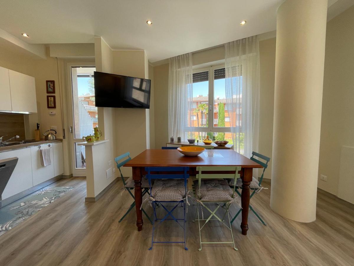 Ferienwohnung Caprice 2.0 Peschiera del Garda Exterior foto